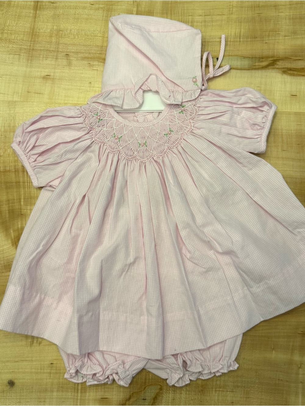 NWT Petit Ami Pink Smocked Dress Set Newborn Bonnet & Bloomers Heirloom
